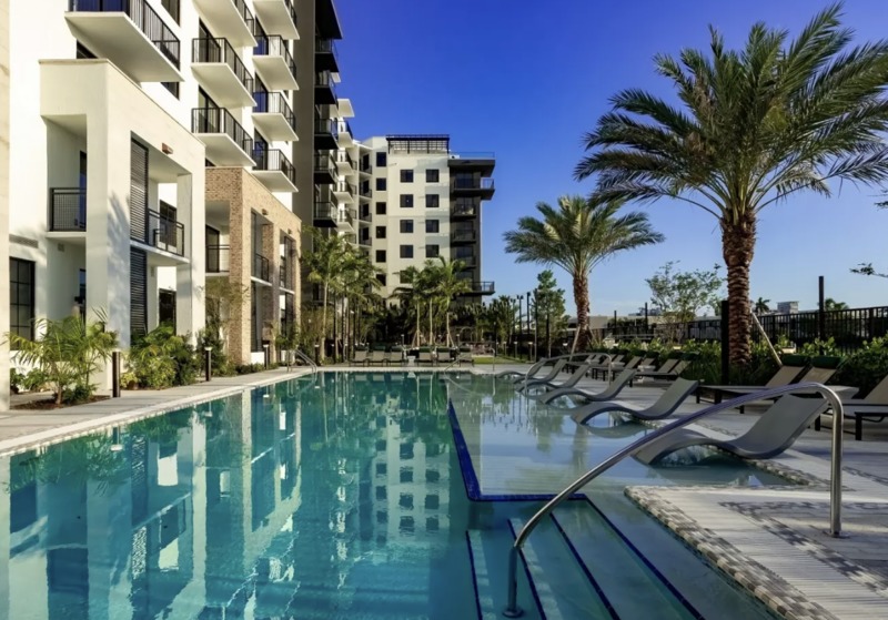 roommates in Doral Private Room in 2Bed.2Bath - cirtru.com