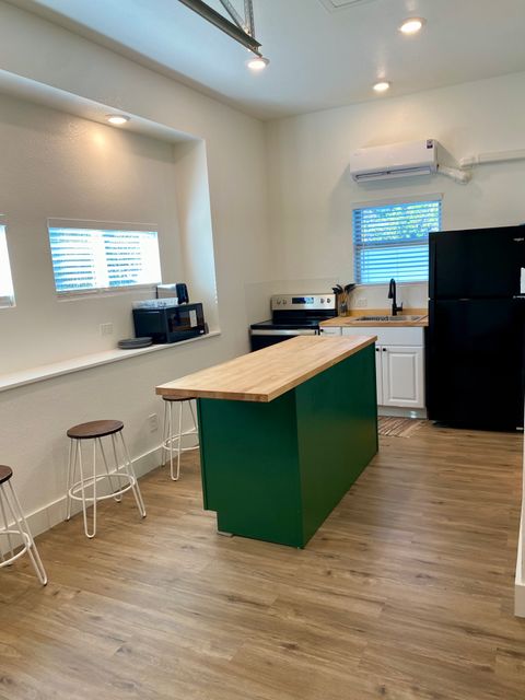 Entire Place 1Bed.1Bath