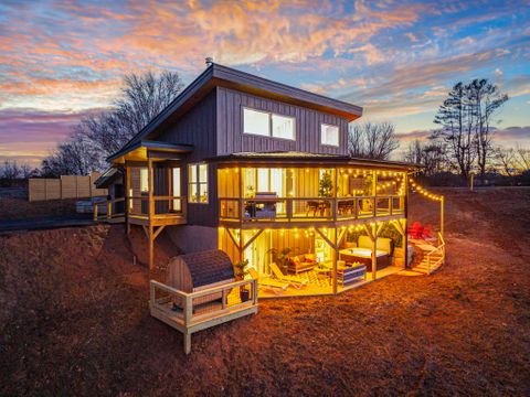 Entire Place 3Bed.2.5Bath
