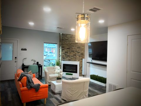 Entire Place 1Bed.1.5Bath
