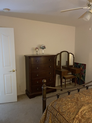 Private Room in 1Bed.1Bath