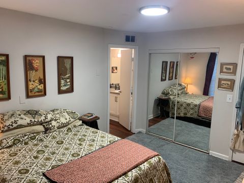 Private Room in 2Bed.1.5Bath