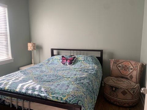 Room3Bed.2.5Bath
