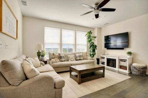 Entire Place 3Bed.2.5Bath