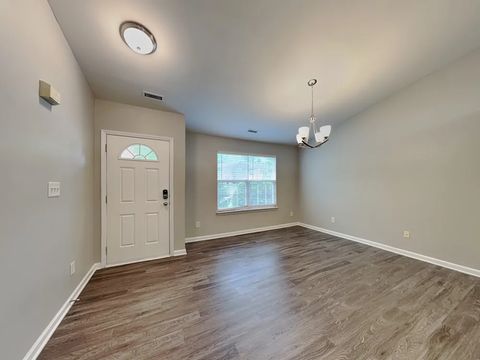 Entire Place 3Bed.2Bath