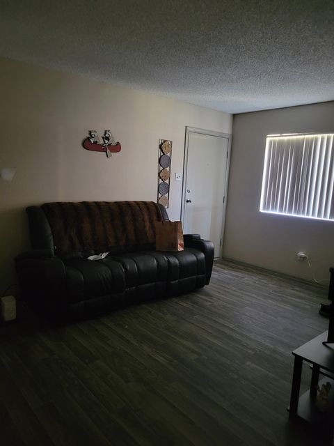Private Room in 2Bed.2Bath