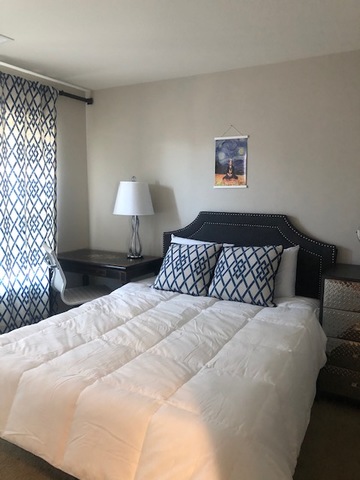 Furnished Private Room in 3Bd/3Ba