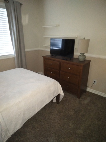 Private Room in 3Bed.2.5Bath