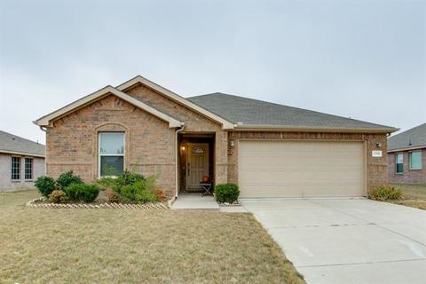 ROOMMATE WANTED-ALL BILLS PAID