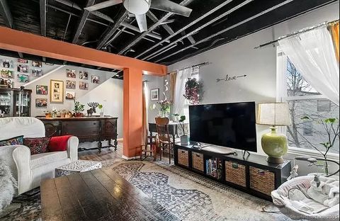 Entire Place 3Bed.1.5Bath