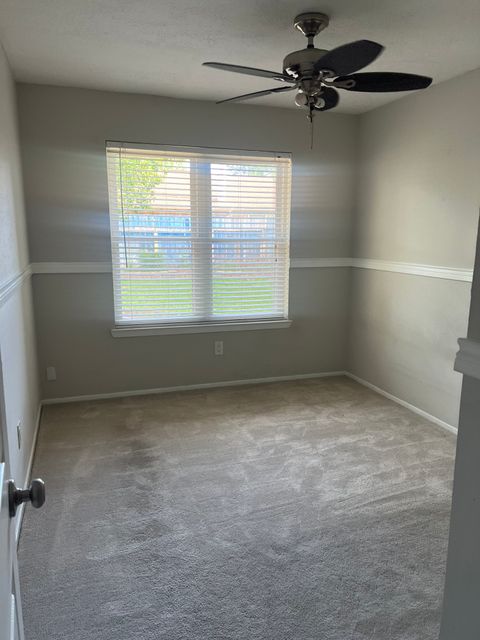 Private Room in 3Bed.2Bath