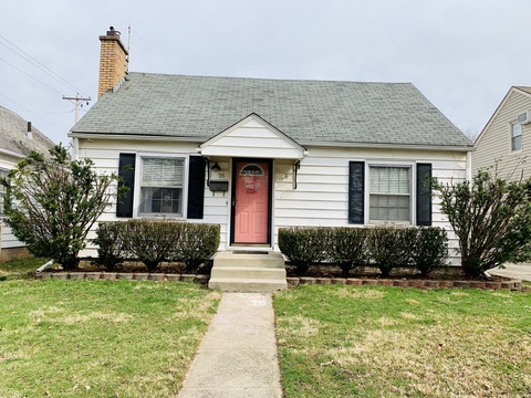 Clintonville home, 4br/1b + garage