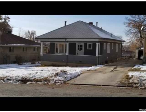 Private Room in 3bed.1bath