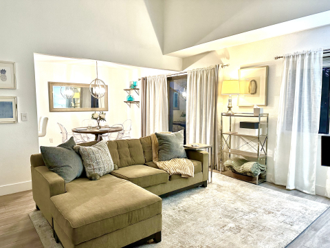 Entire Place 2Bed.1Bath