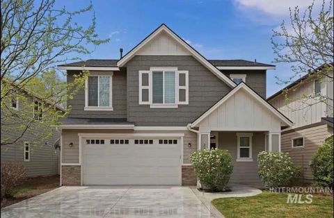 Entire Place 4Bed.2.5Bath