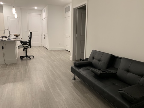 Private Room in 2Bed.2Bath