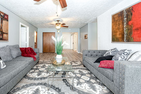 Private Room in 6Bed.2Bath