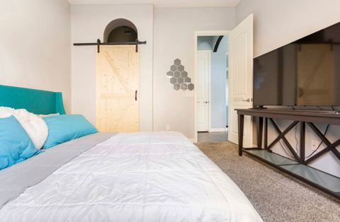 Room1Bed.1Bath