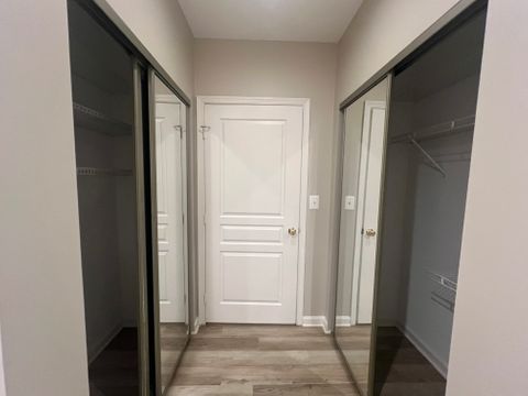 Private Room in 2Bed.2Bath