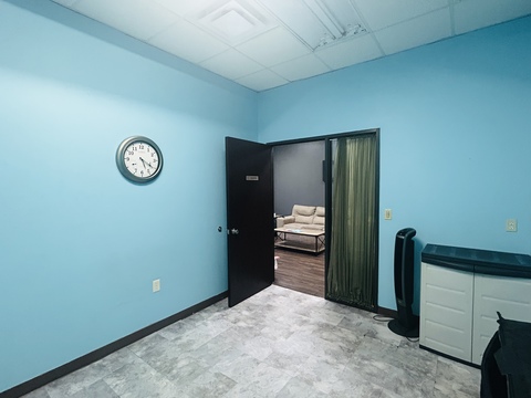 Private Room in 1Bed.2Bath