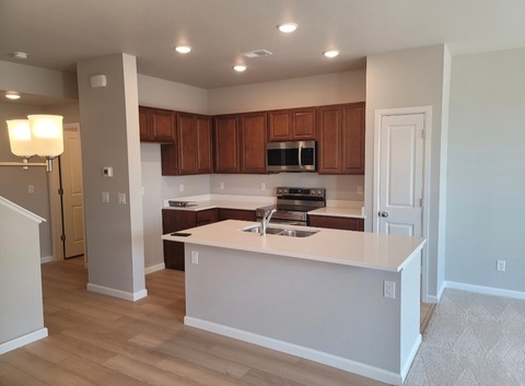 Private Room in 3Bed.2Bath