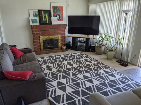Shared Room in 3Bed.1Bath