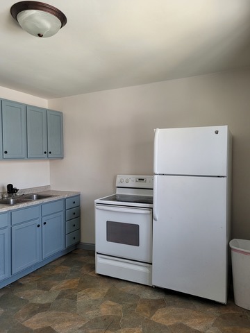Private Room in 3Bed.1Bath