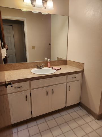 Private Room in 2Bed.2Bath