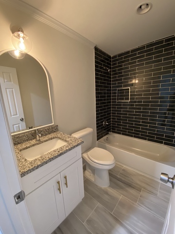 Entire Place 3Bed.3Bath
