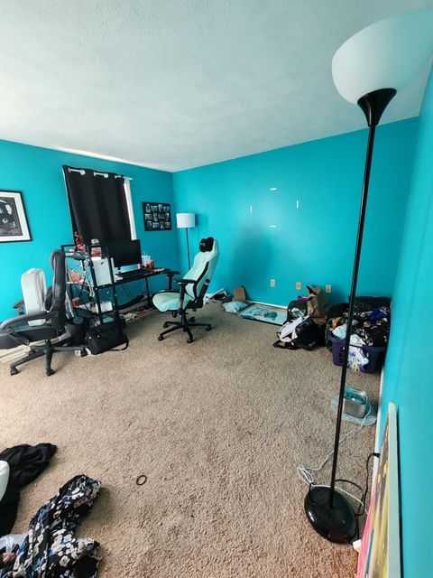 Private Room in 2Bed.1.5Bath