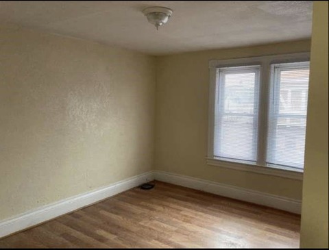 Private Room in 3Bed.1Bath