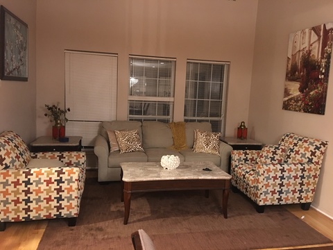 Rooms for rent in a Luxury Townhome