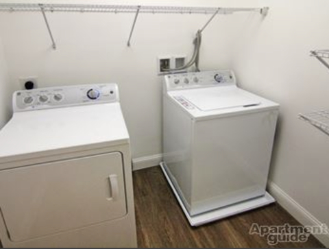 Private Room in 2Bed.2Bath