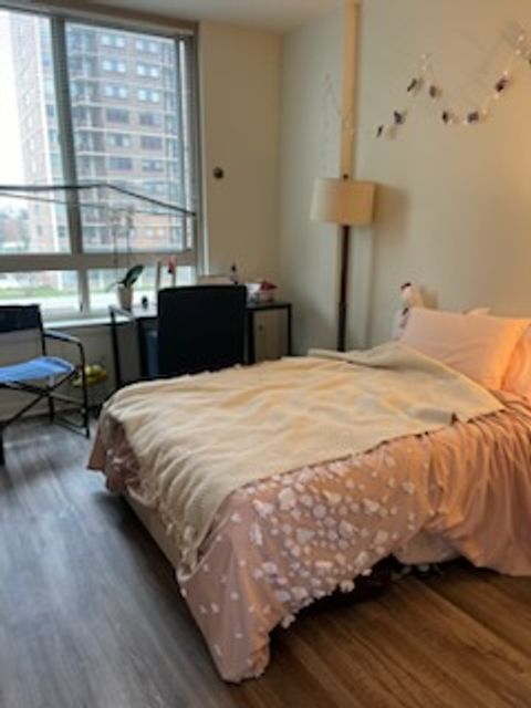 Private Room in 2Bed.2.5Bath