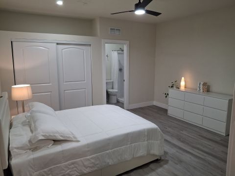 Room3Bed.2Bath
