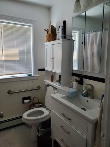 Entire Place 4Bed.1Bath