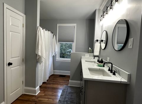 Entire Place 3Bed.2Bath