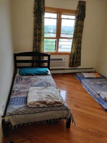 Individual room in 3b 2b appartment