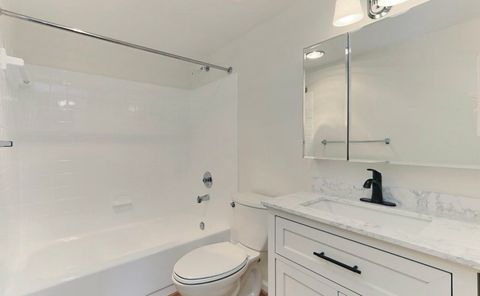 Private Room in 2Bed.2Bath