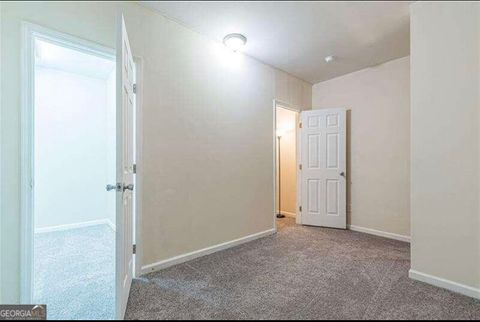 Entire Place 4Bed.2Bath