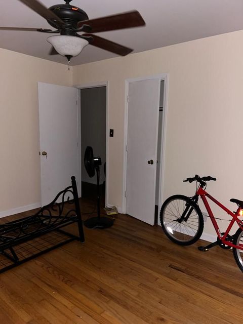 Private Room in 3Bed.1.5Bath