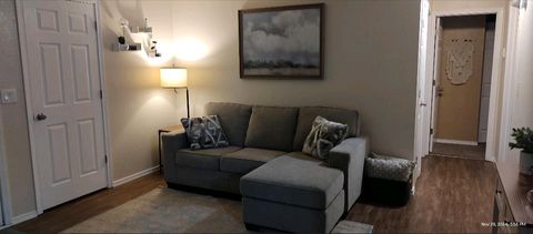 Entire Place 2Bed.1Bath