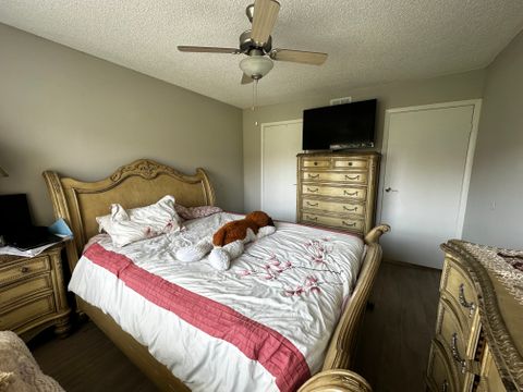 Private Room in 2Bed.2Bath