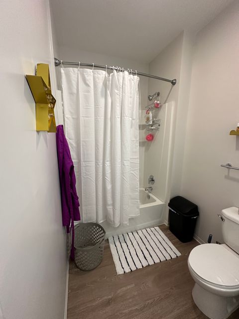 Private Room in 2Bed.2Bath