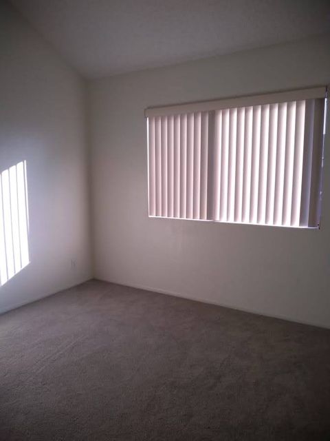 Private Room in 2Bed.2.5Bath