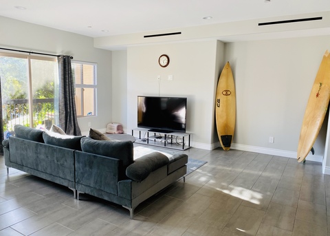 Private Room in 3Bed.3Bath