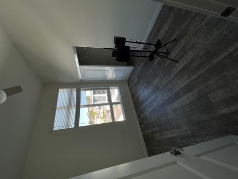 Private Room in 3Bed.2Bath
