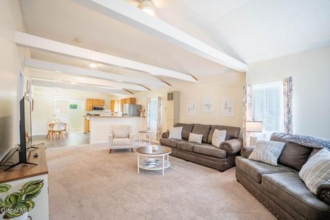 Entire Place 2Bed.1Bath