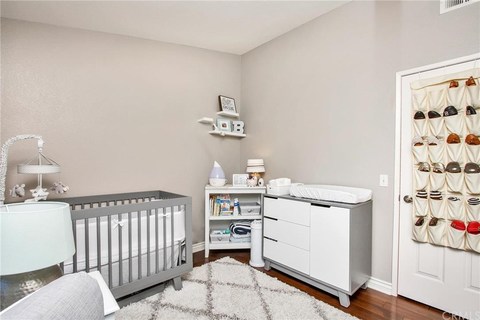 Beautiful Condo Room Available