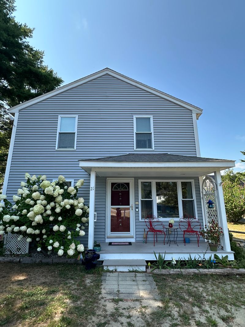 roommates in East Wareham Shared Room in 3Bed.2Bath - cirtru.com
